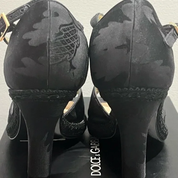 Dolce & Gabbana BRAND NEW!!! Black Silk Pumps w/Box Size 6 AJ20 - Picture 3 of 5
